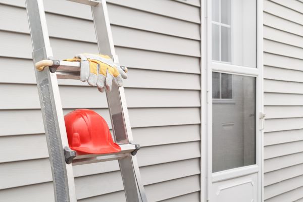 Home Siding Replacement in Burleson