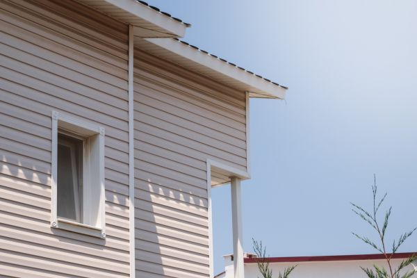 Cost of Vinyl Siding Hole Repair in Burleson
